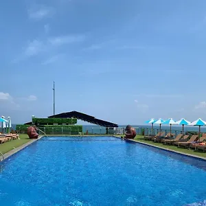 **** Hotel Sulis & Indonesia